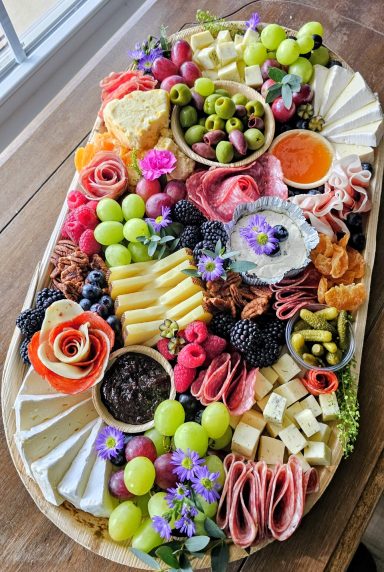 XL Charcuterie Board