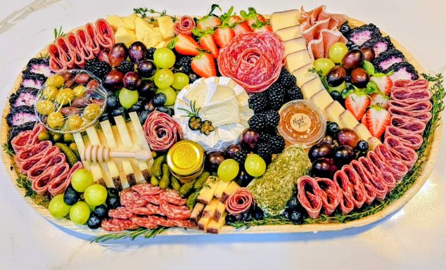 XL Charcuterie Board